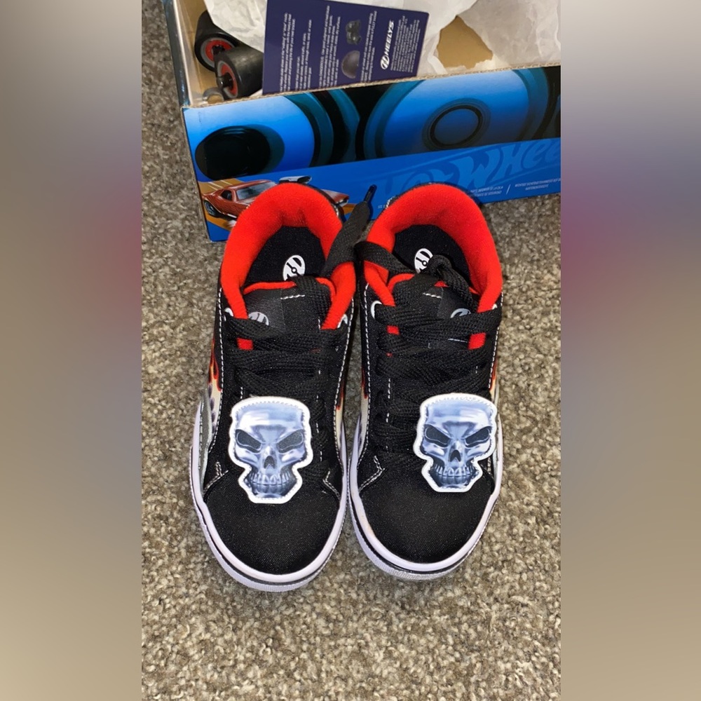 HotWheel Heelys